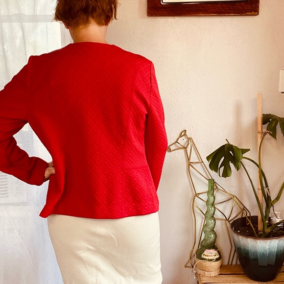 Chico’s Quilted Red Jacket Zipper Pockets Size Small Like New - Picture 7 of 16